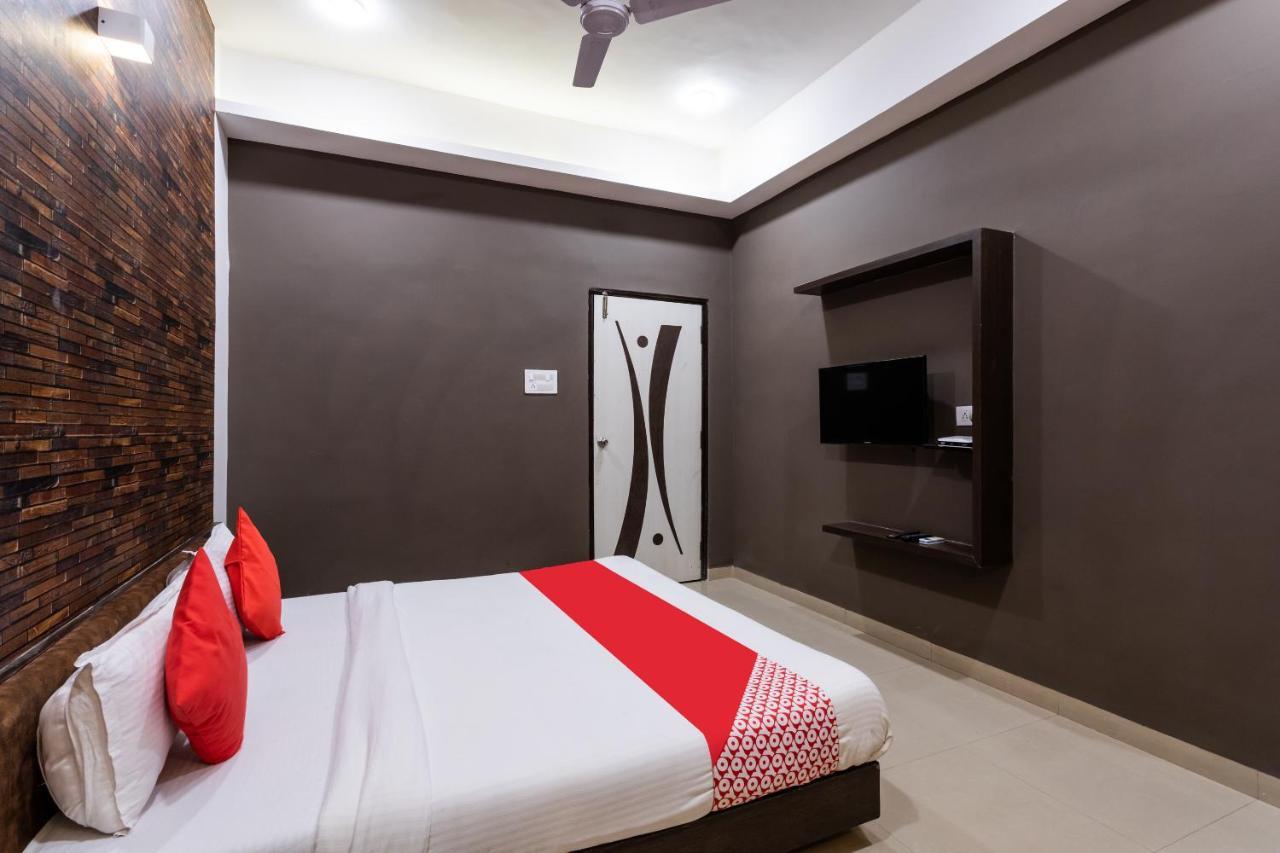 Oyo Hotel Badri Inn & Yatri Niwas Jabalpur Ngoại thất bức ảnh