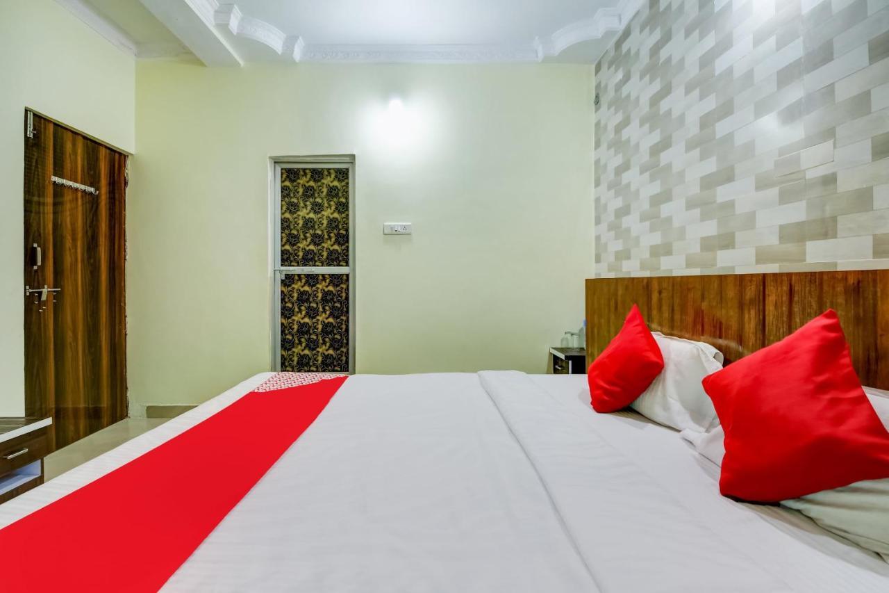 Oyo Hotel Badri Inn & Yatri Niwas Jabalpur Ngoại thất bức ảnh