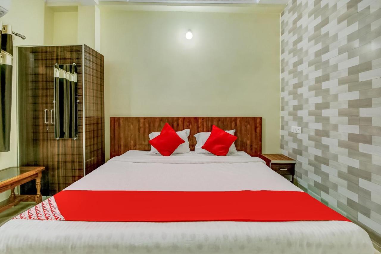 Oyo Hotel Badri Inn & Yatri Niwas Jabalpur Ngoại thất bức ảnh