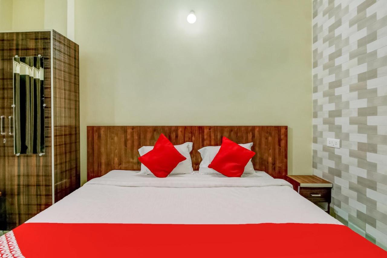Oyo Hotel Badri Inn & Yatri Niwas Jabalpur Ngoại thất bức ảnh