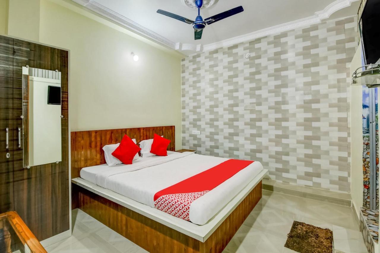 Oyo Hotel Badri Inn & Yatri Niwas Jabalpur Ngoại thất bức ảnh